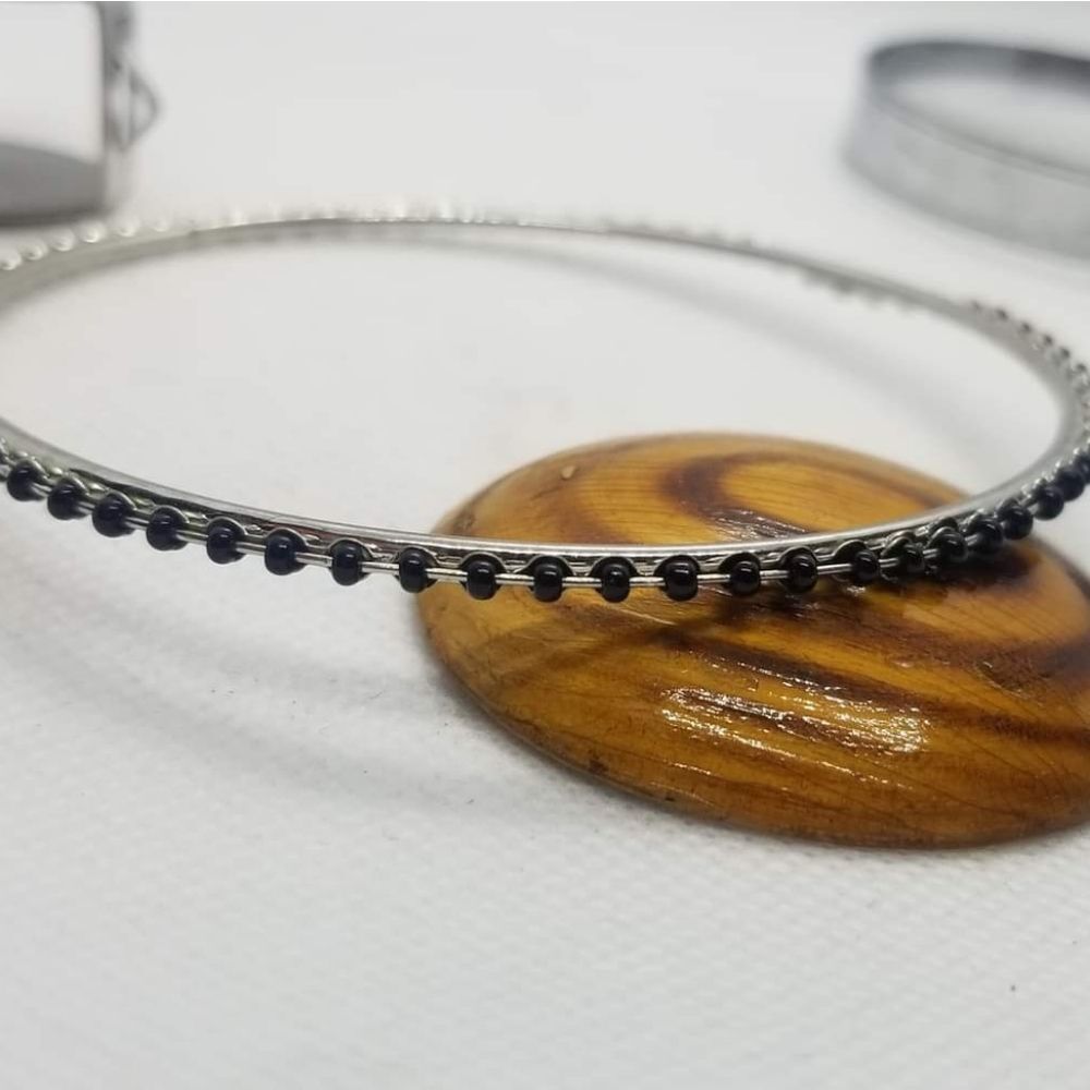 Tiny back beaded Moroccan‎ bracelet slim bangle